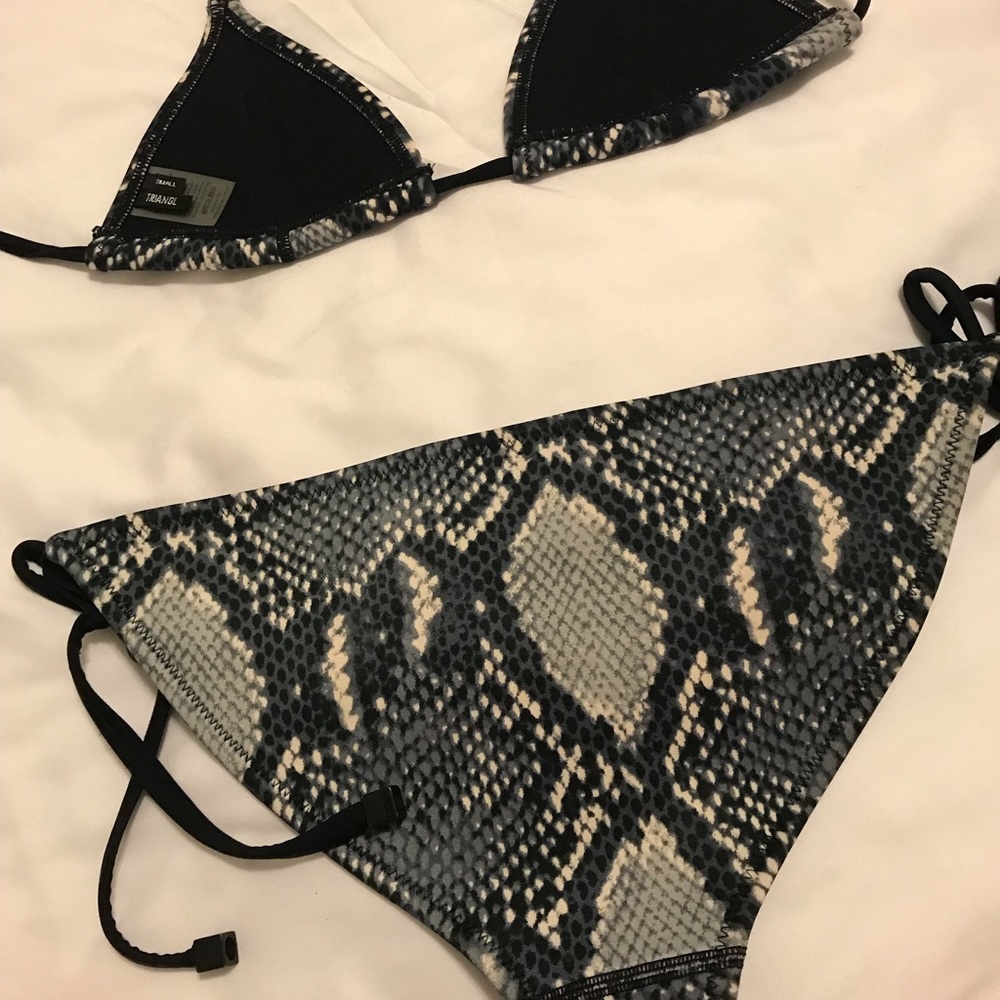 Triangl Bikini - Small top, X-small bottom